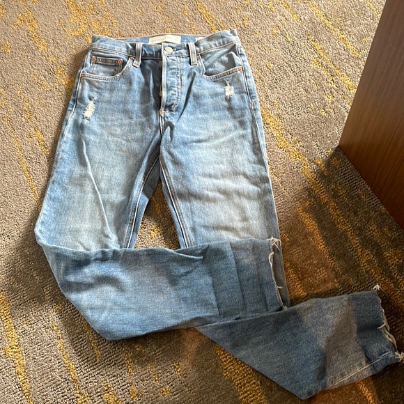 Aritzia Denim Forum Yoko Jeans - Picture 1 of 6